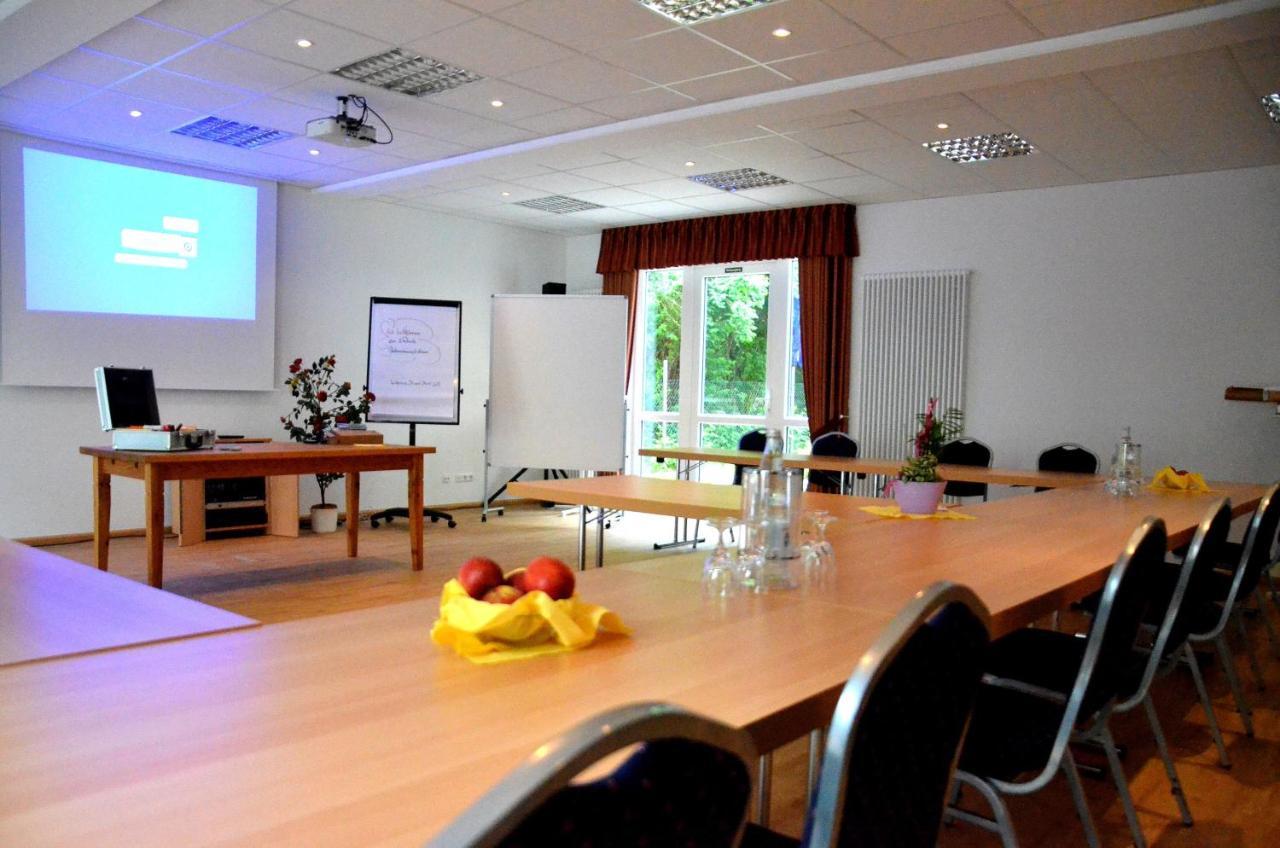 Hotel Am Klieversberg Wolfsburg Ngoại thất bức ảnh
