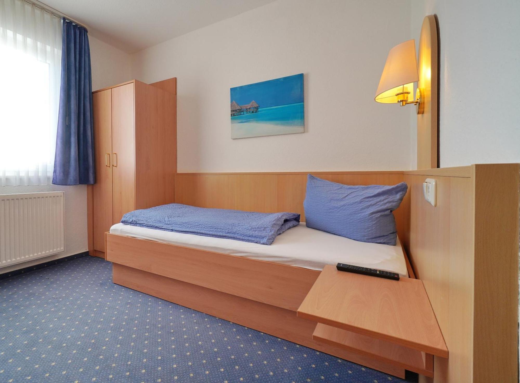 Hotel Am Klieversberg Wolfsburg Ngoại thất bức ảnh