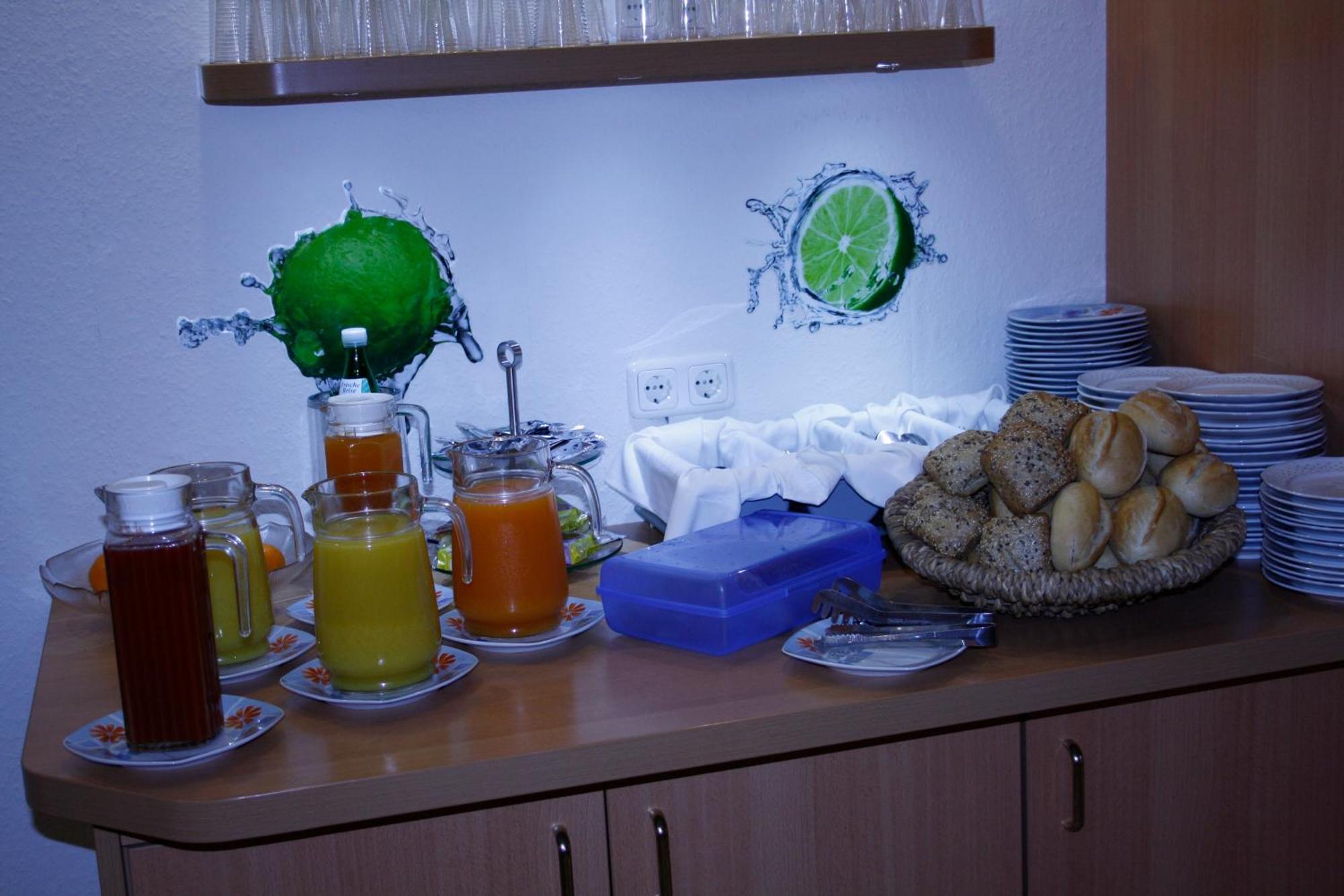 Hotel Am Klieversberg Wolfsburg Ngoại thất bức ảnh