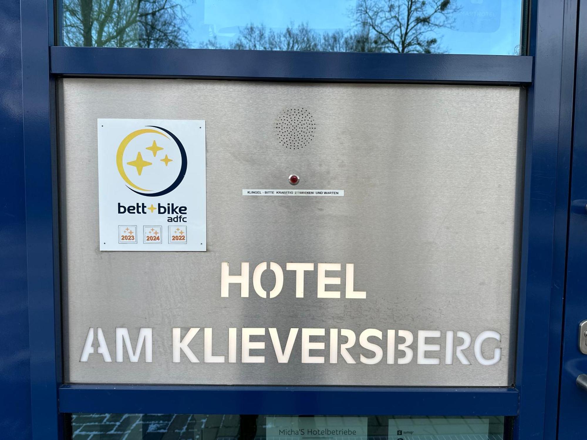 Hotel Am Klieversberg Wolfsburg Ngoại thất bức ảnh